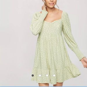 sweetheart neck tierred mini dress in sage green